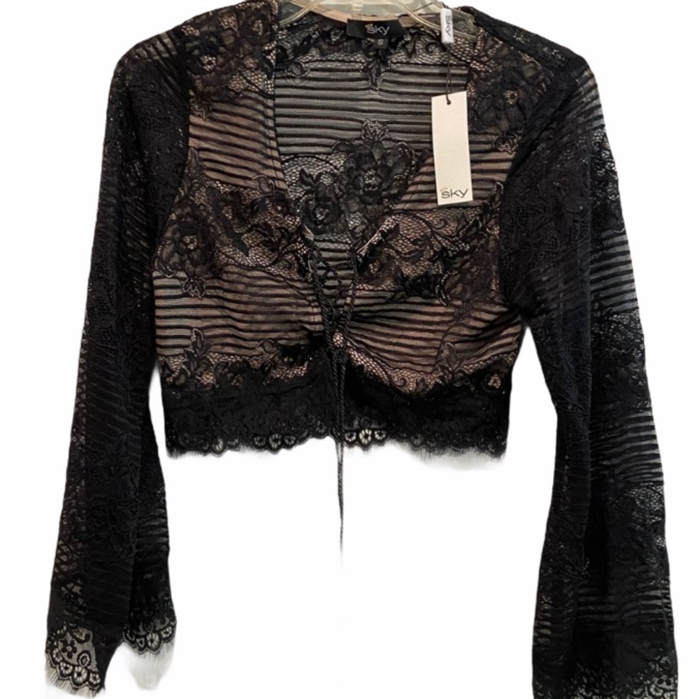 Sky black lace bell sleeve top. Lined. NWT